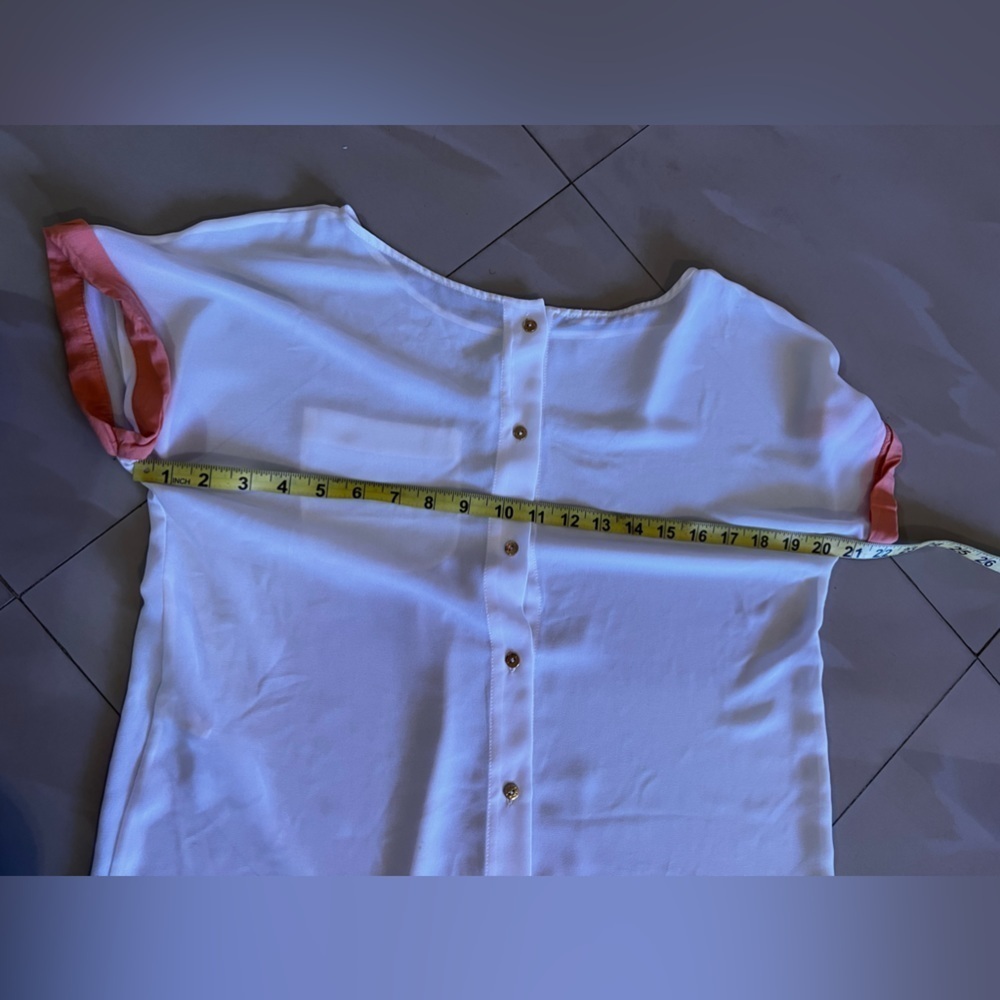 Maria Filo White Short Sleeve Top Size M full buttons‎ at the back - Picture 15 of 16